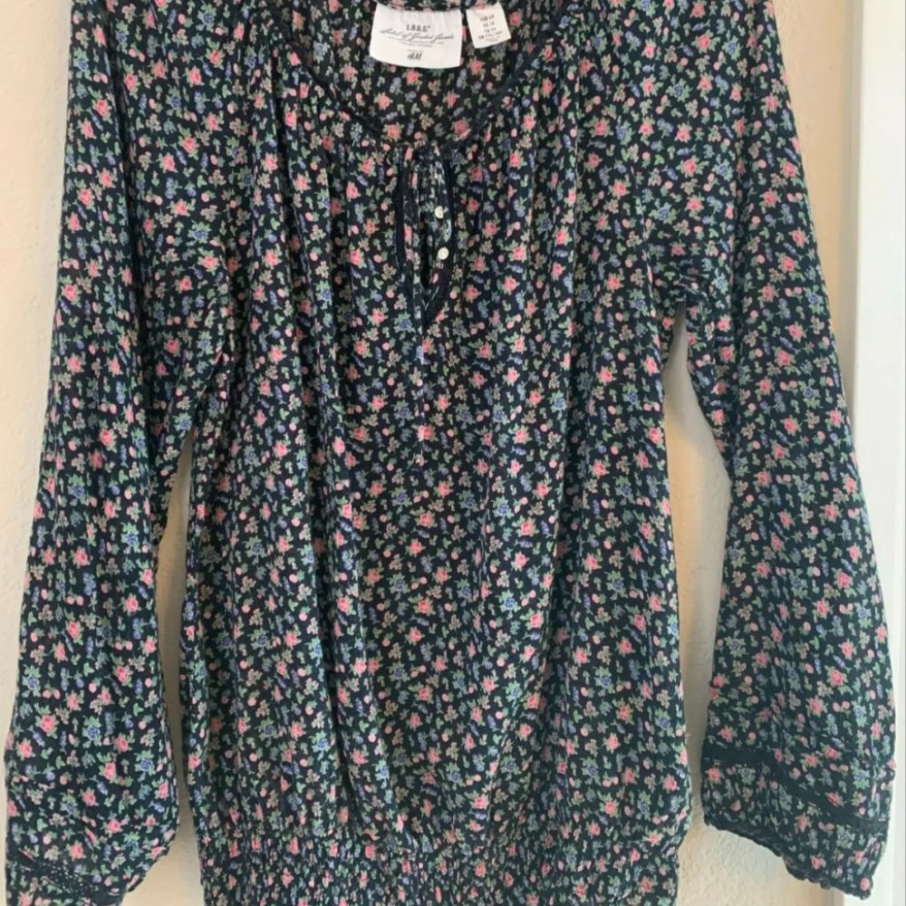 H&M L.O.G.G. Women Sleeve Blouse